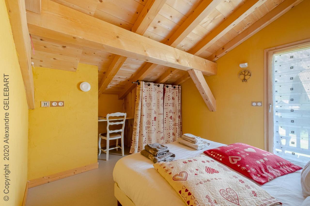 Chalet Aux 3 Biches Mieussy Exterior foto